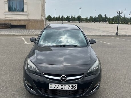 Opel Astra 2015