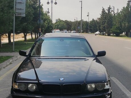 BMW 735 1996