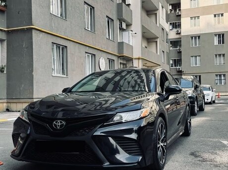 Toyota Camry 2018