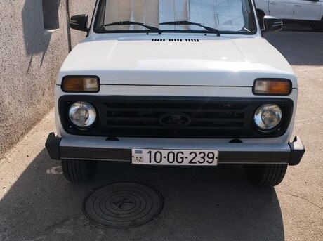 LADA (VAZ) Niva 2013