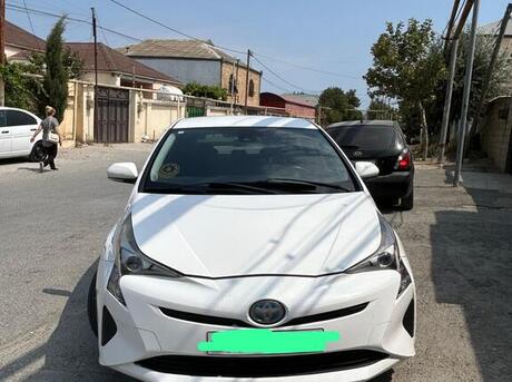 Toyota Prius 2016