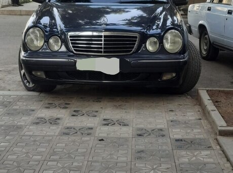 Mercedes E 240 1999