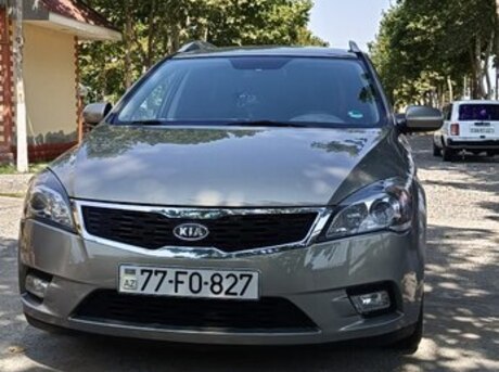 Kia  2010