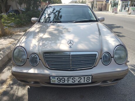 Mercedes E 200 2000