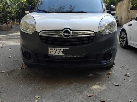Fiat Doblo 2012
