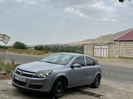 Opel Astra 2005