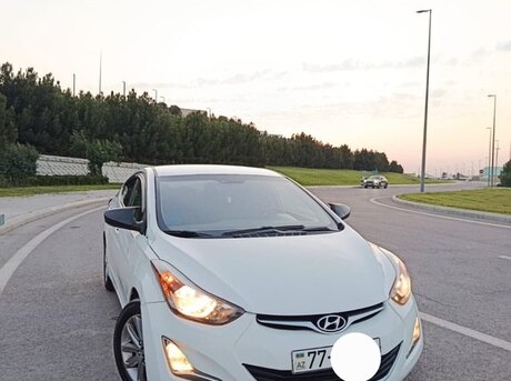 Hyundai Elantra 2013