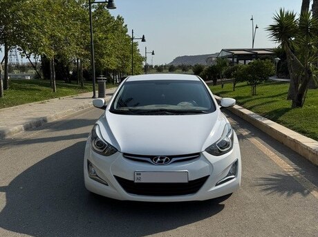 Hyundai Avante 2015