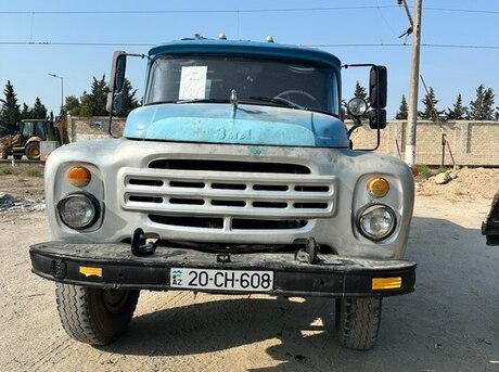 ZIL 130