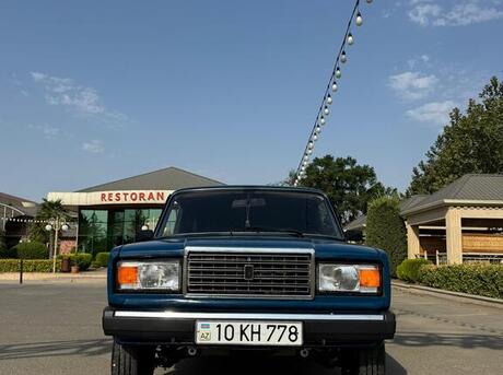 LADA (VAZ) 2107 2001