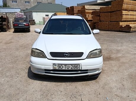 Opel Astra 2000