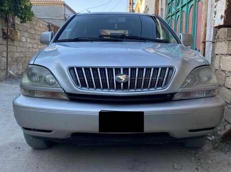 Toyota Harrier 2002