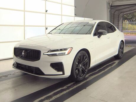 Volvo S60 2025