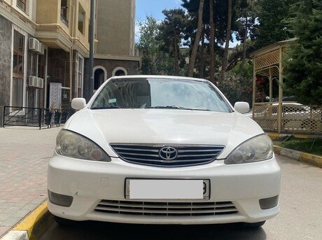 Toyota Camry 2004