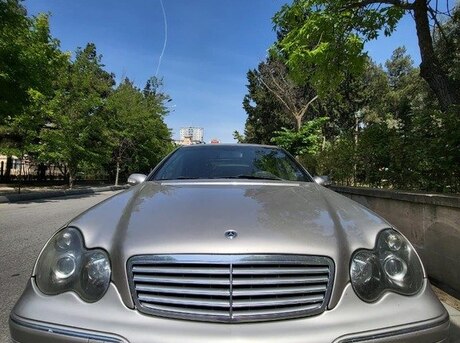 Mercedes C 240 2004