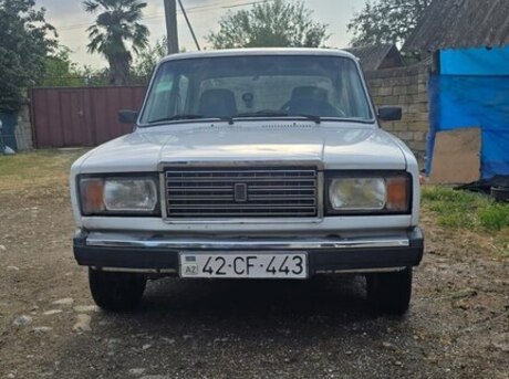 LADA (VAZ) 2107 2005