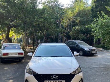 Hyundai Accent 2021