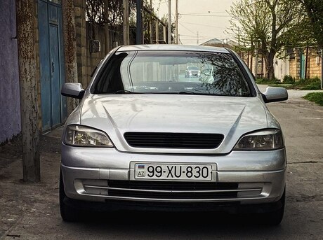 Opel Astra 1998