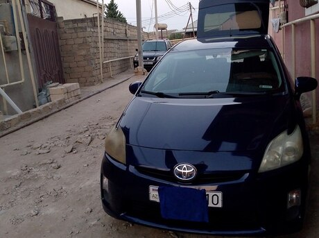 Toyota Prius 2011