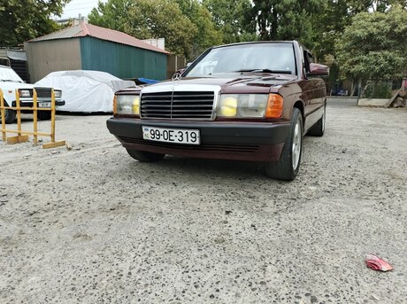 Mercedes 190 1992