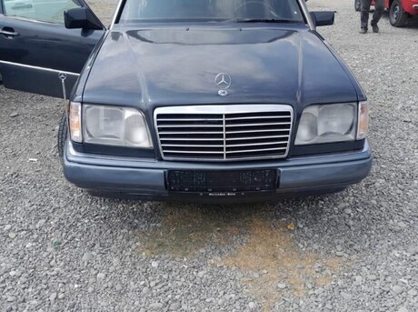 Mercedes E 220 1993