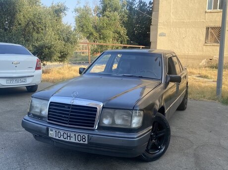 Mercedes E 230 1990
