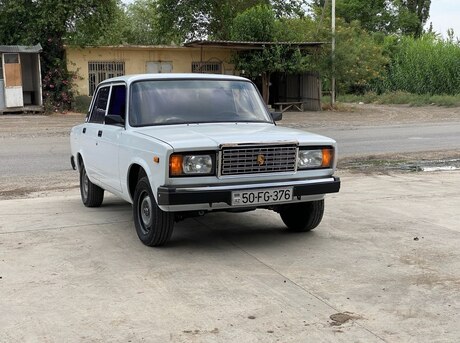 LADA (VAZ) 2107 2004