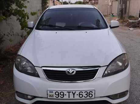 Daewoo Gentra 2014
