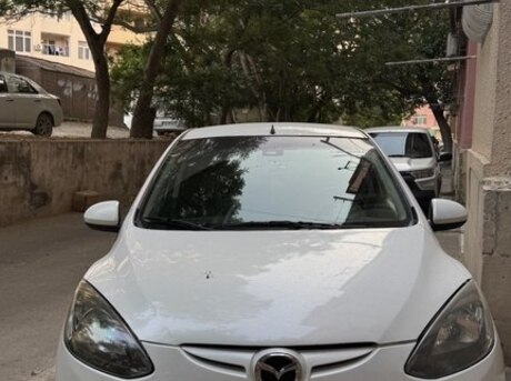 Mazda 2 2014