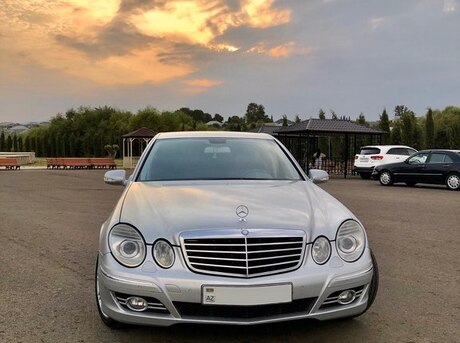 Mercedes E 200 2007
