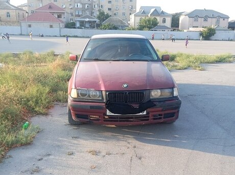 BMW 320 1993