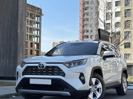 Toyota RAV4 2021