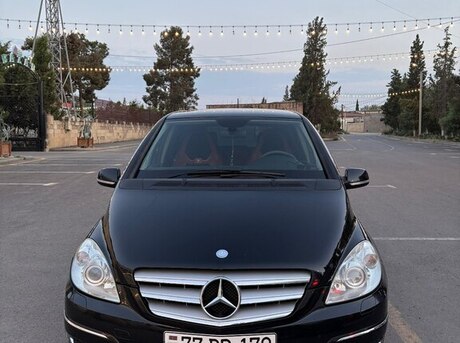 Mercedes B 180 2009