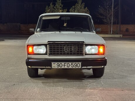 LADA (VAZ) 2107 2010