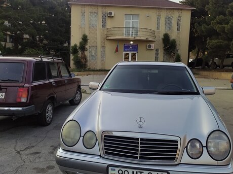 Mercedes E 200 1999