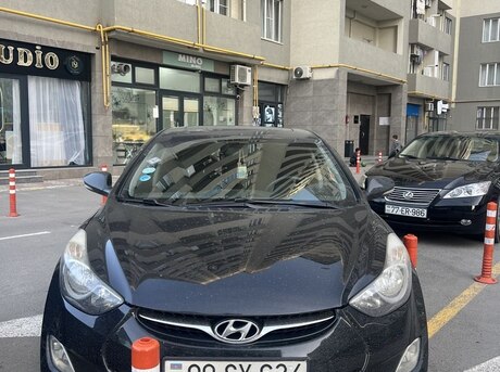 Hyundai Elantra 2013
