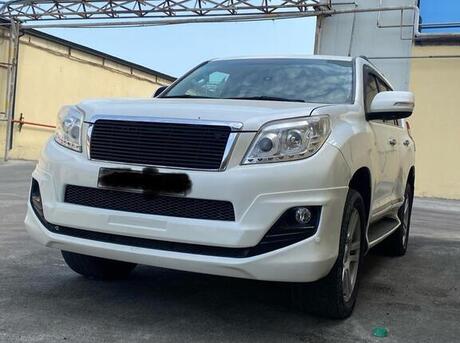 Toyota Land Cruiser Prado 2010