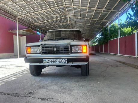 LADA (VAZ) 2107 2011