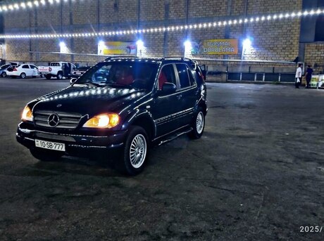 Mercedes ML 320 4MATIC 2000