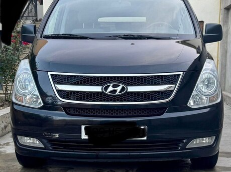 Hyundai H-1 2010