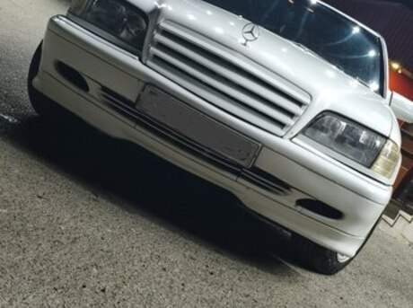 Mercedes C 220 d 2000