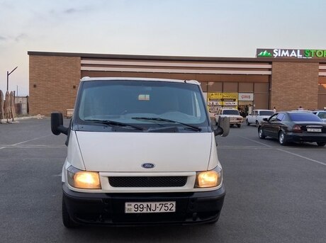Ford Transit 2001