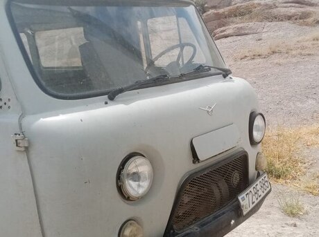 UAZ 452 2006