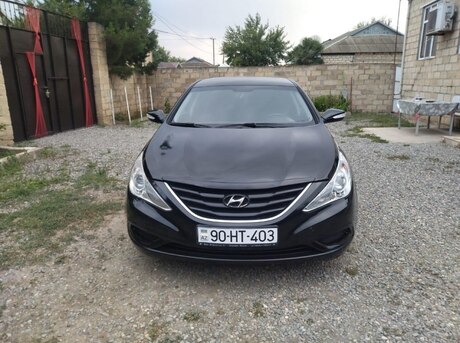 Hyundai Sonata 2010
