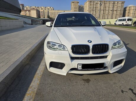 BMW X6 M 2012