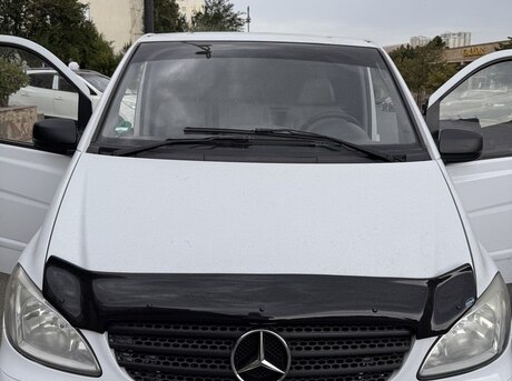 Mercedes Vito 115 2010