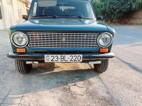 LADA (VAZ) 21013 1984