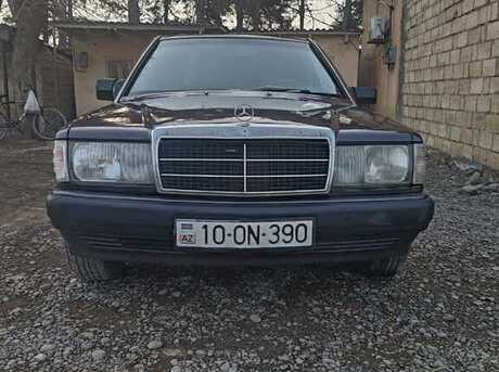 Mercedes 190 1990