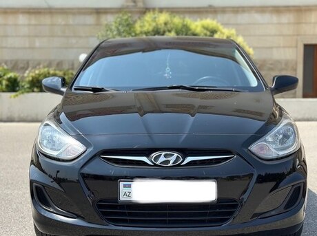 Hyundai Accent 2011