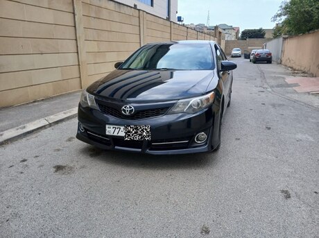 Toyota Camry 2014